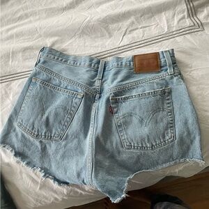 Levi’s 501 jeans
